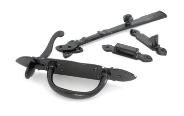 From The Anvil's Black Cast Suffolk Latch; #finish_black