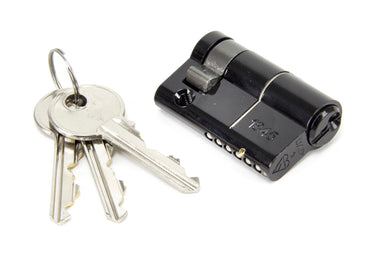 From The Anvil's Black 6 Pin Single Cylinder; #finish_black