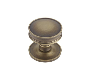 Frelan Hardware - Berkeley Brass Door Cupboard Knobs - 40mm; #finish_antique-brass