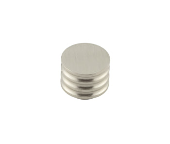 Sturt Cabinet Handles - Plain Backplate - 30mm Knob - Plain Rose